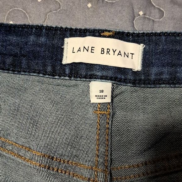 Lane Bryant mid rise Boyfriend Midi jean shorts size 18 - Picture 2 of 5